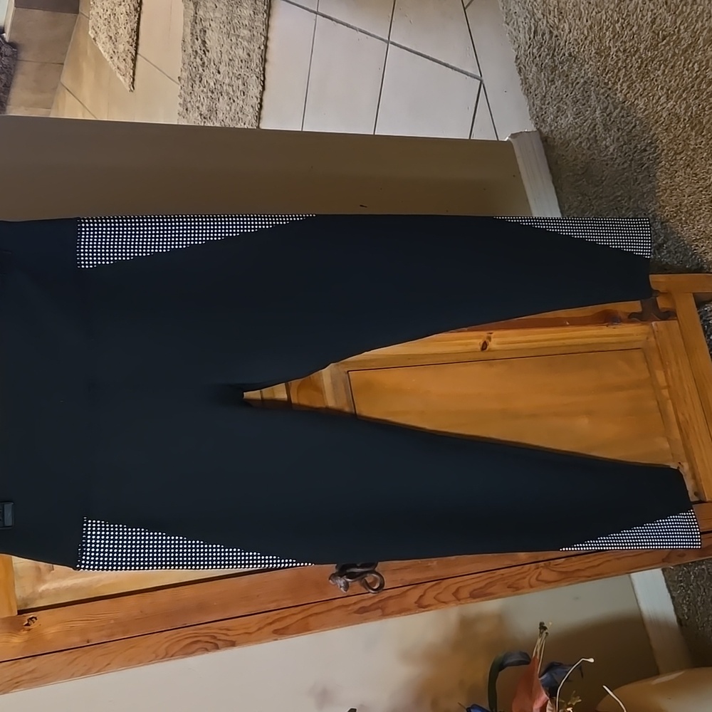 Womens Black Slim Fit Sweatpants with Textured Fabric